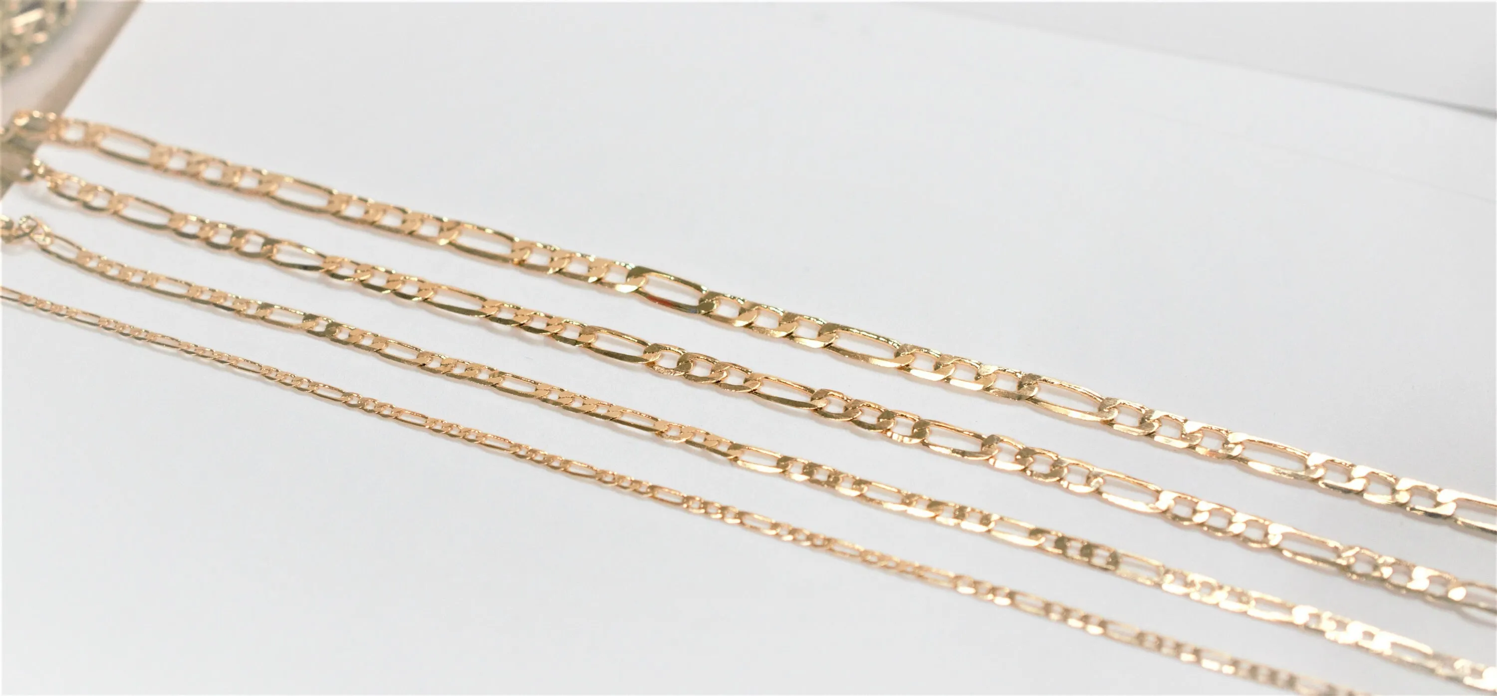 3 Feet 18K/14K  Gold Filled Look, Chain Figaro Curb Necklace personalize Chain Width 2mm/3mm/3.5mm/4mm findings for Jewelry Supplier