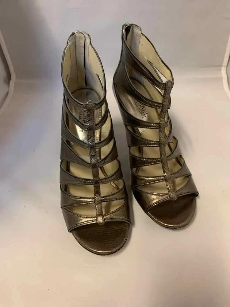 MICHAEL KORS SHOES 7.5 Gold Shoes