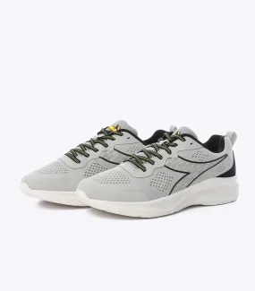 StrideWave Men Sneakers